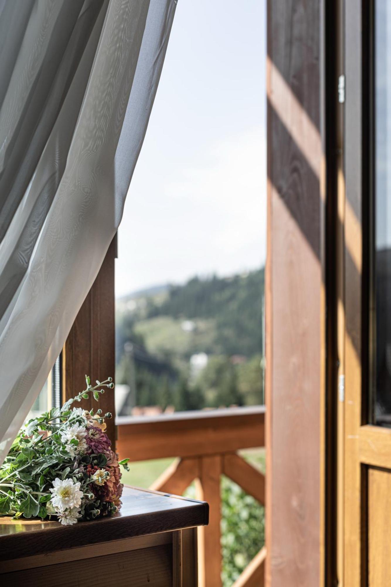 Aura Karpat Otel Bukovel Dış mekan fotoğraf